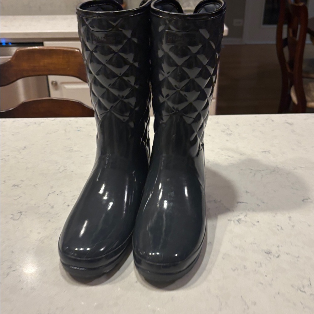 Hunter | Black High Gloss Quilted Women's Short Rain Boots, Sz 10